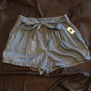 GAP Loose Denim Shorts with Bow